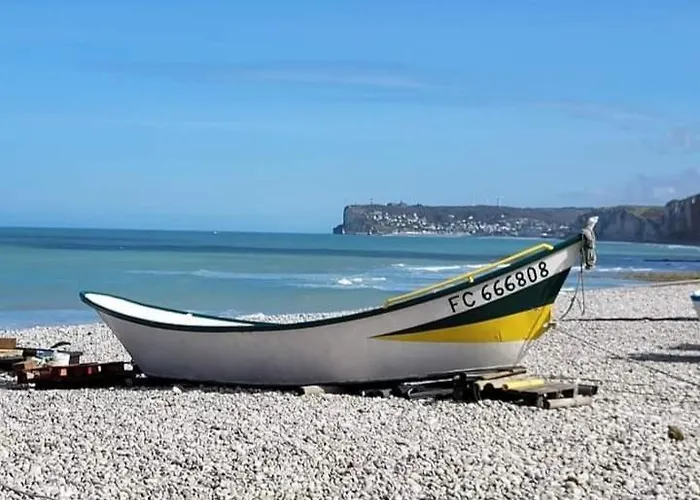 Chez Vincent, 2 Doubles, Avec 1 Salle De Bain Equipees, Avec Acces Prive, Tres Bon Emplacement Dans Dieppe, Au Calme, Avec Parking Gratuit Et Cloture, Terrasse Et Grand Jardin, Simple Et Convivial, Animaux Admis Δωμάτια σε οικογενειακή κατοικία